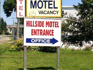 Фото отеля Hillside Motel