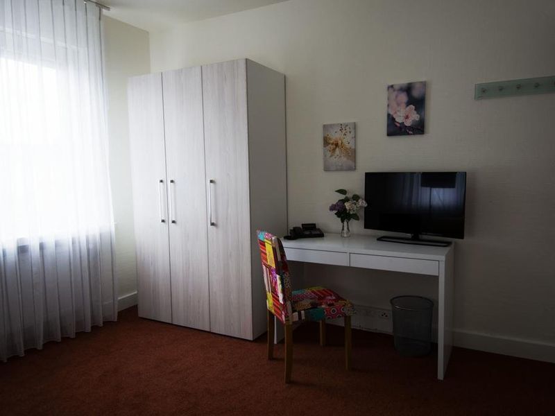 Hotel Photo 5