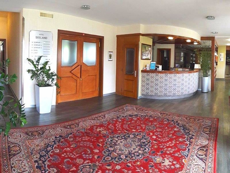 Hotel Photo 12