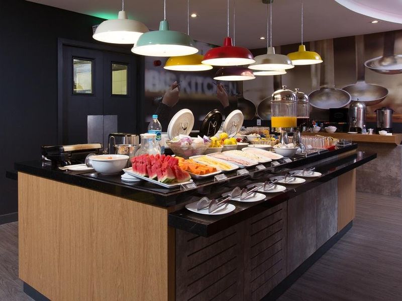 Hotel Photo 9
