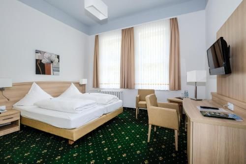 Hotel Photo 12