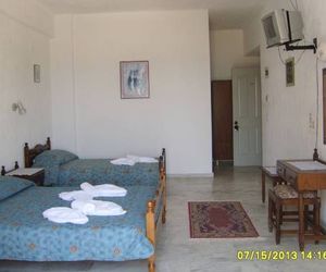 Thendraki Rooms Marathokampos Greece