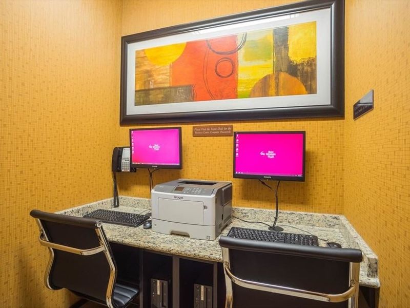 Hotel Photo 6