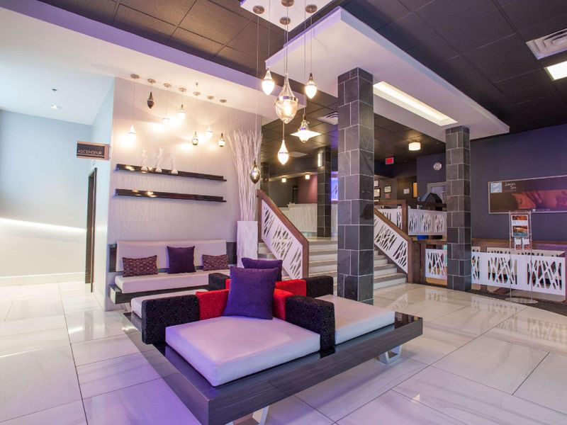 Hotel Photo 8