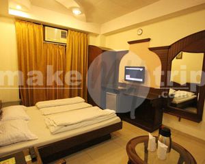 Hotel Chanchal Deluxe Delhi City India