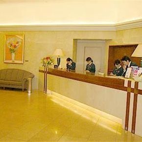 NearBy Hotel