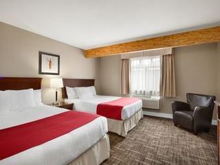 Hotel pic Days Inn & Suites by Wyndham Revelstoke