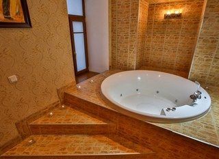 «Алекс Отель» на Марата, 73