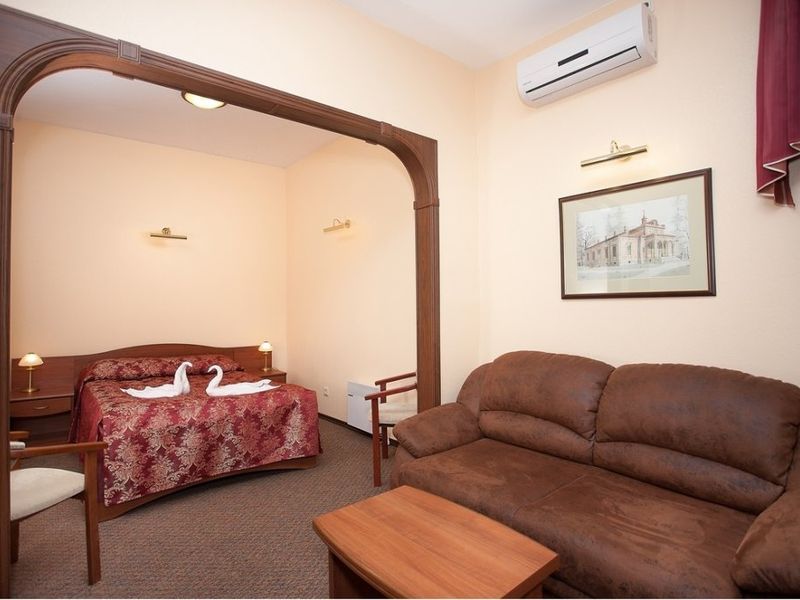 Hotel Photo 1