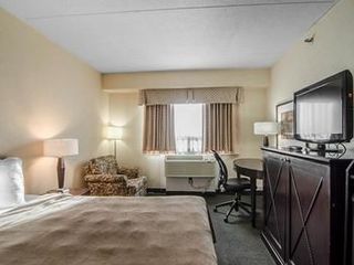 Фото отеля Courtyard by Marriott Regina Downtown