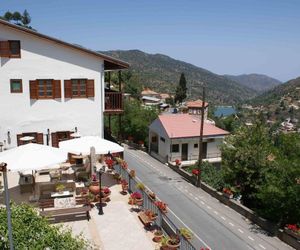 ATRATSA Mountain Suites Kalopanayiotis Cyprus