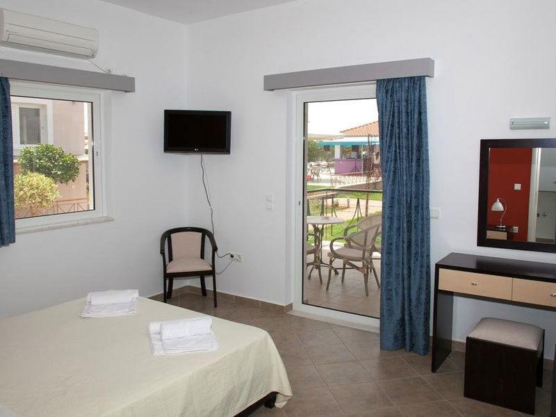 Hotel Photo 1