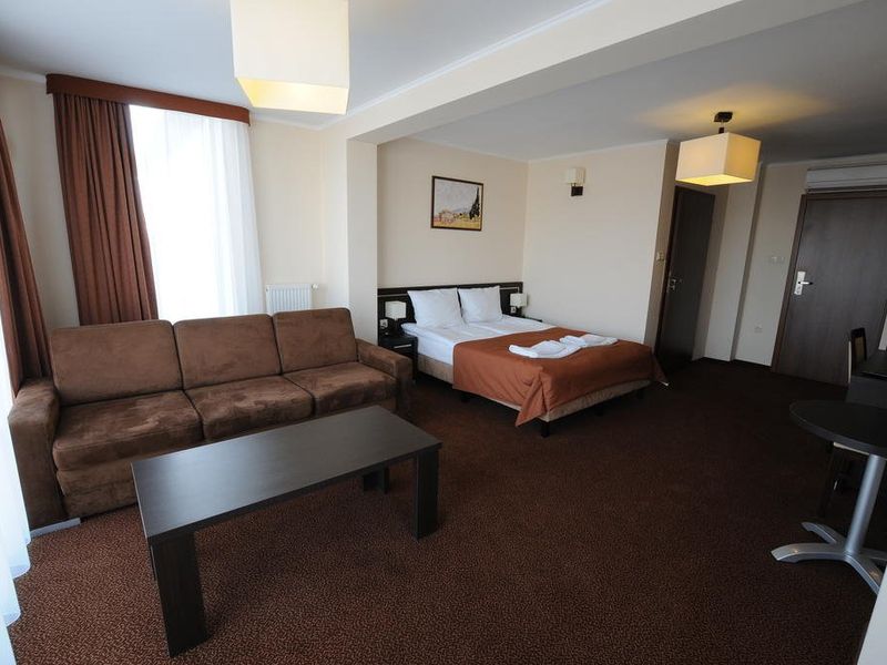 Hotel Photo 11