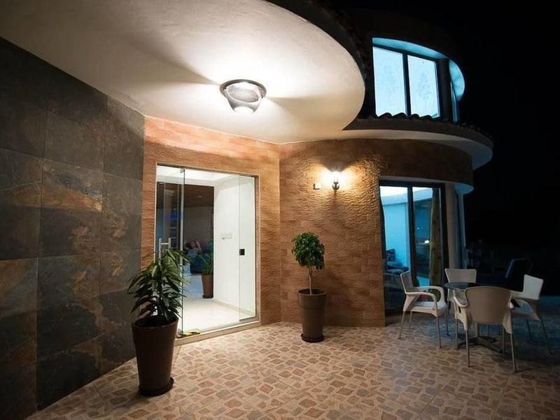 Hotel Photo 13
