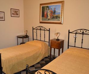 A Due Passi Dal Duomo B&B Syracuse Italy