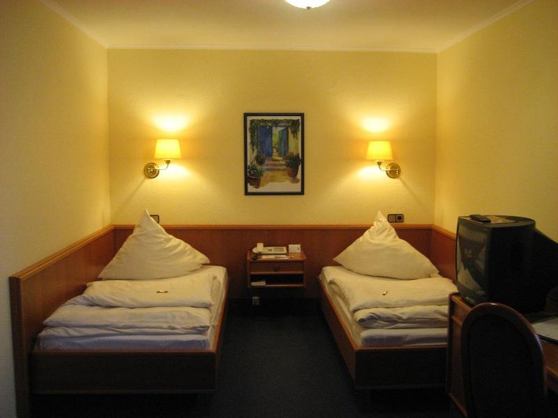 Hotel Photo 1