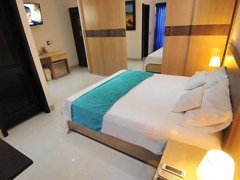 Hotel Photo 9