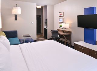 Фото отеля Holiday Inn Express and Suites Bryant - Benton Area, an IHG Hotel