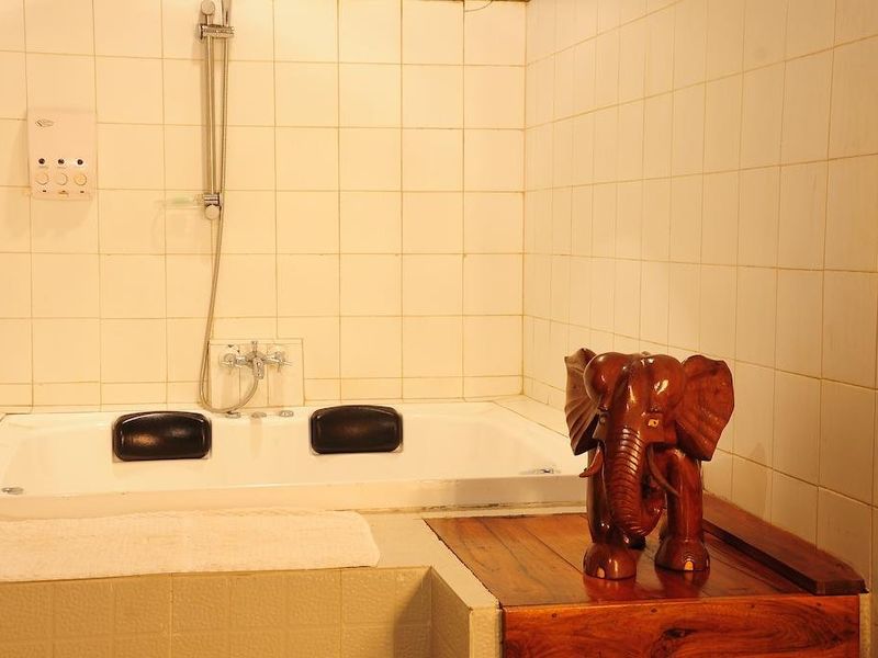 Hotel Photo 8