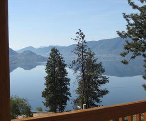 PineWood Guesthouse Peachland Canada
