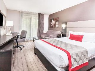 Hotel pic Ramada by Wyndham Ottawa On The Rideau