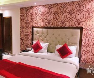 Hotel B Continental Delhi City India