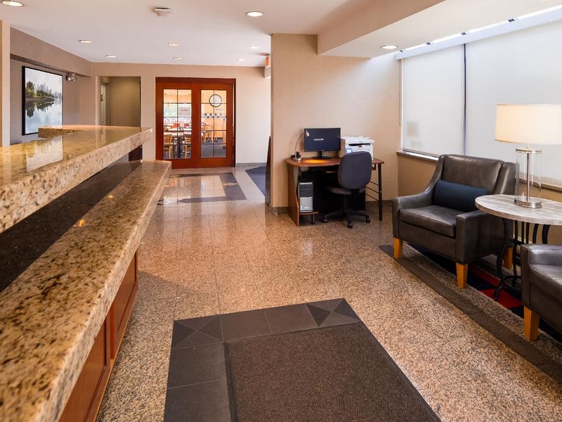 Hotel Photo 6