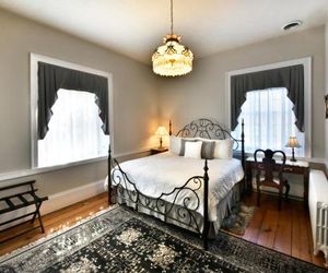 Brockamour Manor Bed and Breakfast Niagara-On-The-Lake Canada