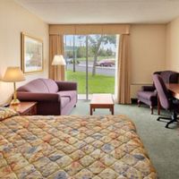 Days Inn & Suites - Niagara Falls, Centre St., By the Falls