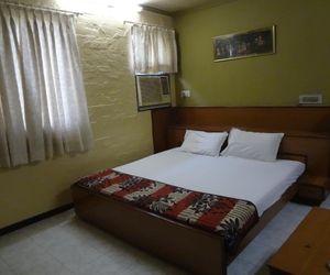 Hotel Happy Home Sheva India