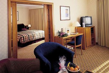 Niagara Falls Courtside Inn