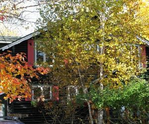 Auberge Le Lupin B&B Mont Tremblant Canada