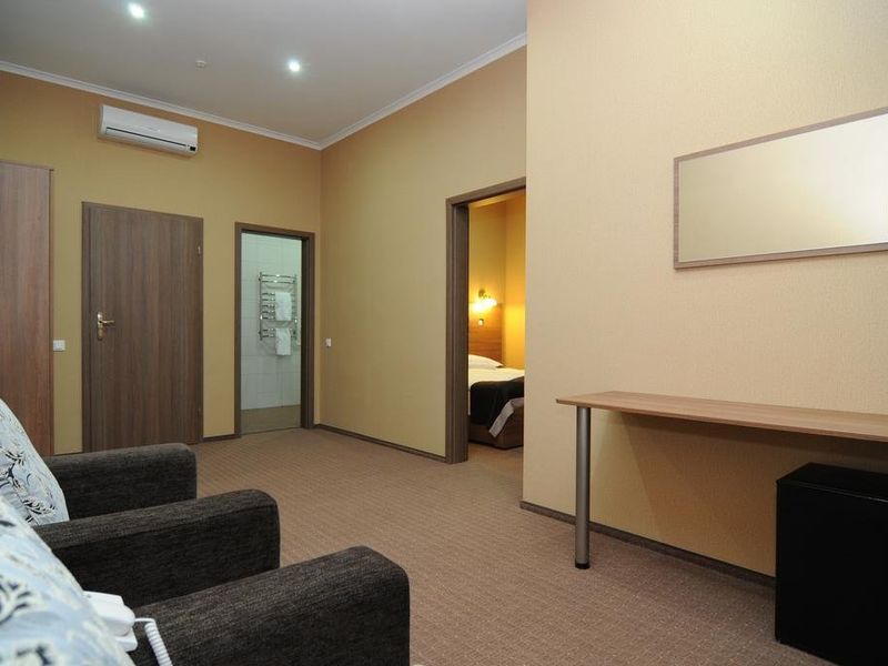 Hotel Photo 8