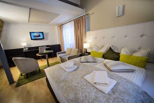 Hotel Photo 13