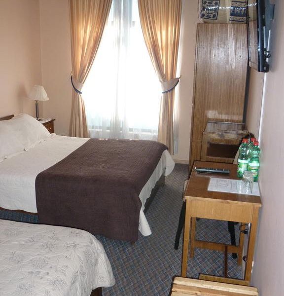 Hotel Photo 8