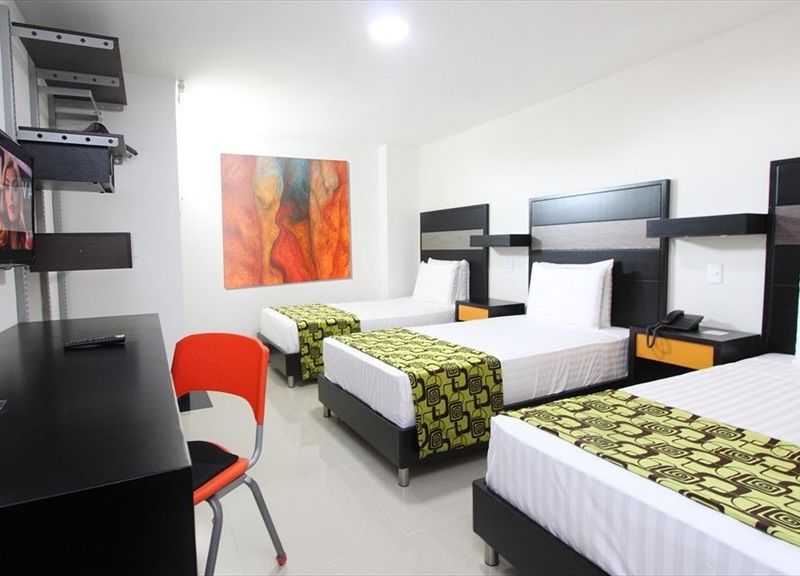 Hotel Photo 11