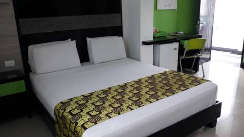Hotel Photo 4