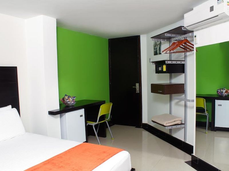 Hotel Photo 7