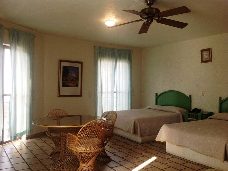 Hotel Photo 3