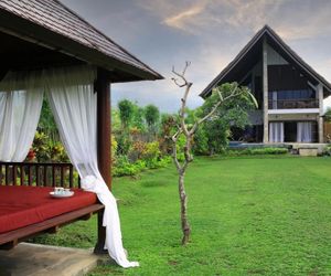 Kumala Beach Villa Singaraja Indonesia