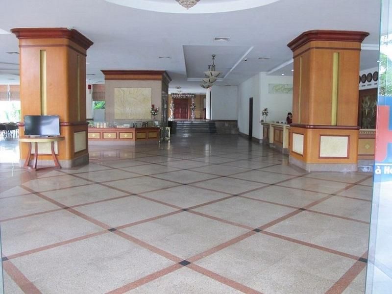 Hotel Photo 9