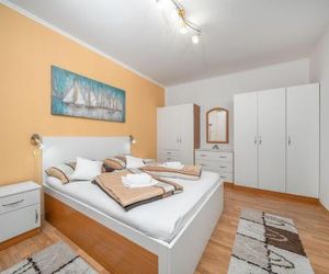 Adria Sun Apartments Vodice Croatia