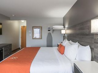 Hotel pic Amsterdam Inn & Suites Moncton