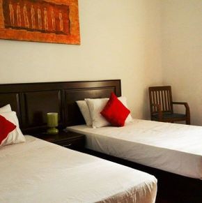 NearBy Hotel