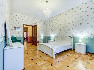 На Ульяны Громовой