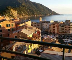 A Due Passi Dal Cielo E Dal Mare Camogli Italy