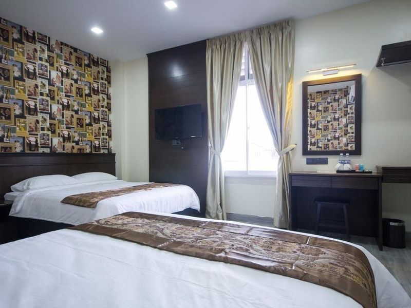 Hotel Photo 6