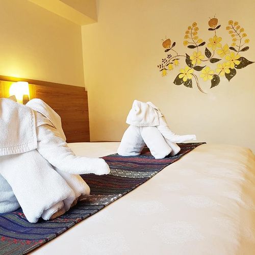 Photo of Dinsomon Hotel