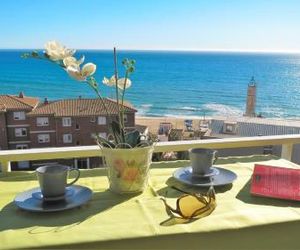 Bianca Seaview & Beach Apartment Montgat Spain