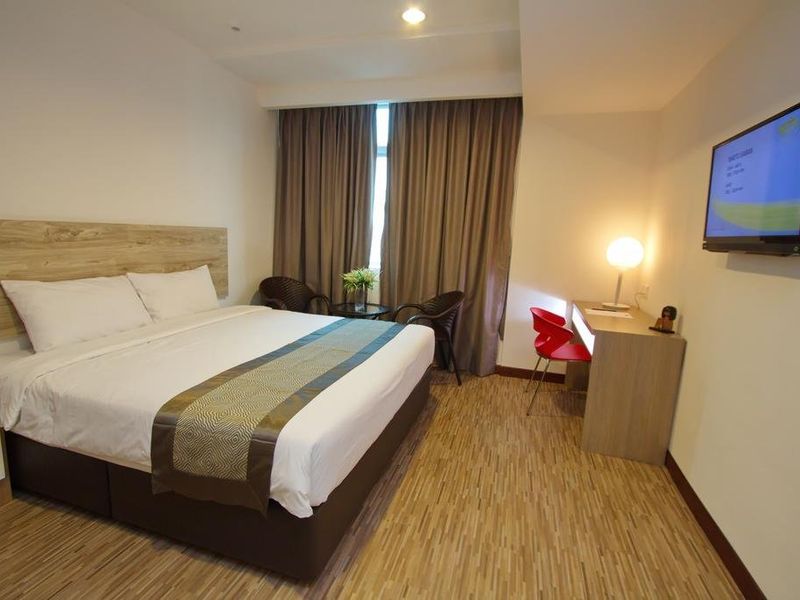 Hotel Photo 6